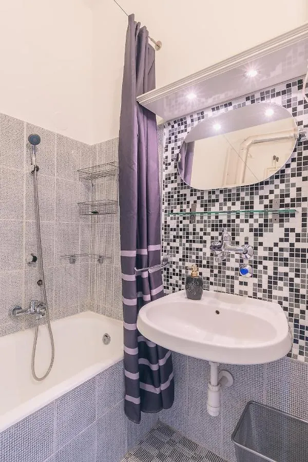 Bright Nest Liszt Academy Apartment Budapest