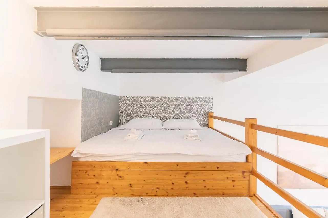 Bright Nest Liszt Academy Apartment Budapest 0*,